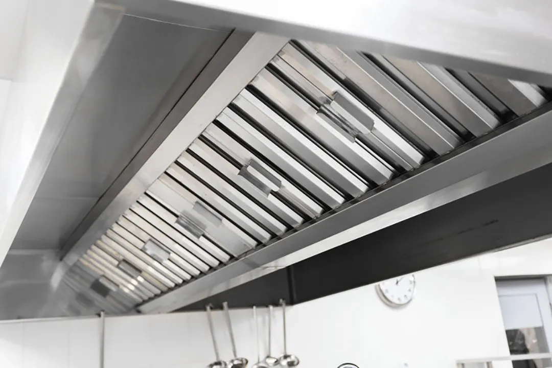 Commercial kitchen exhaust hood cleaning service